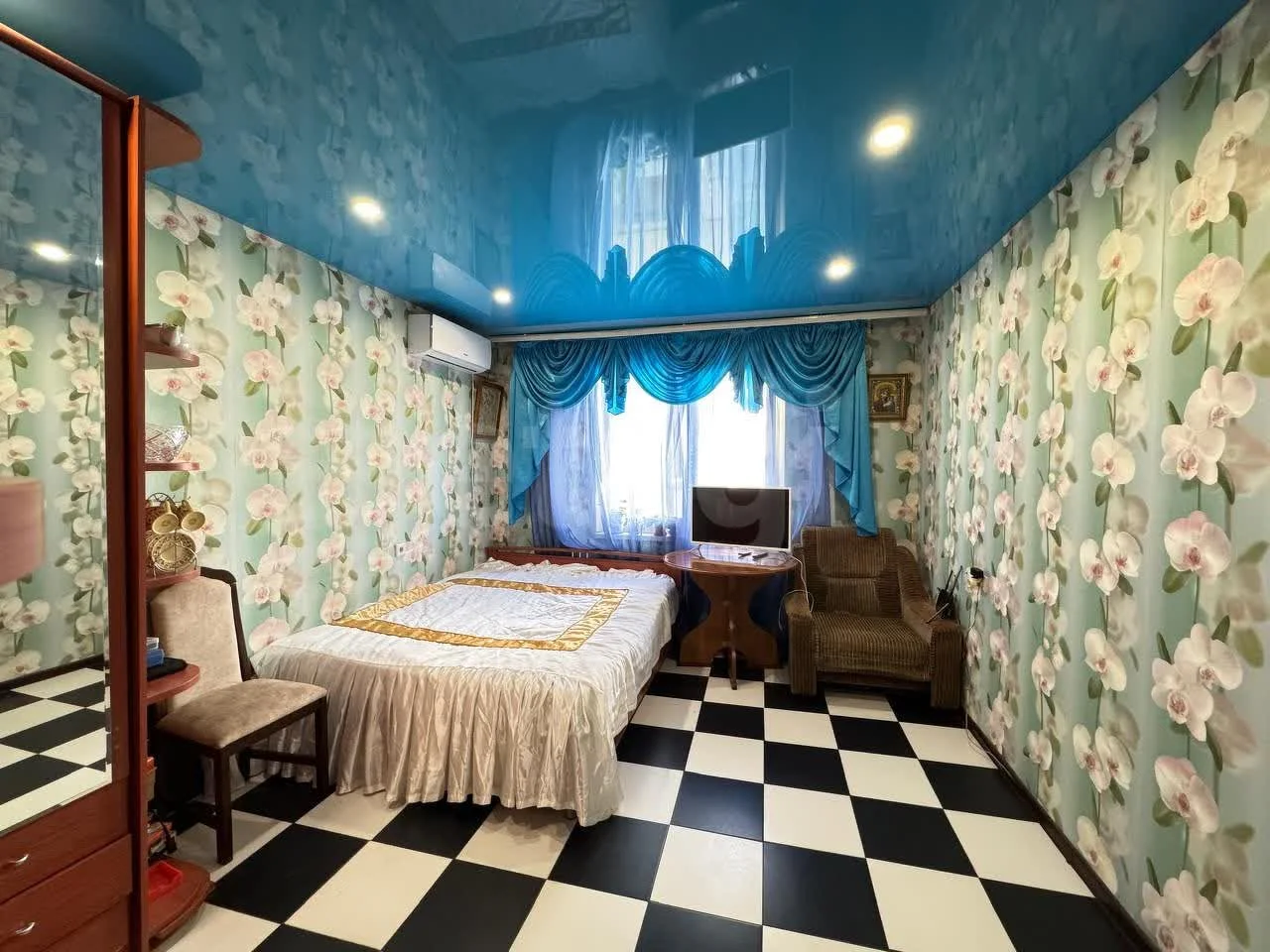 3-к квартира, 91.8м² (улица имени 40-летия Победы, 33/10) - миниатюра 3