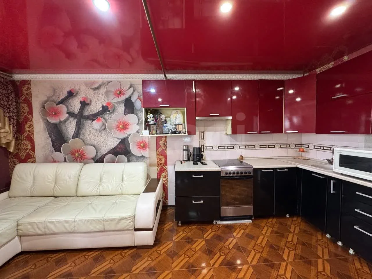 3-к квартира, 91.8м² (улица имени 40-летия Победы, 33/10) - миниатюра 6