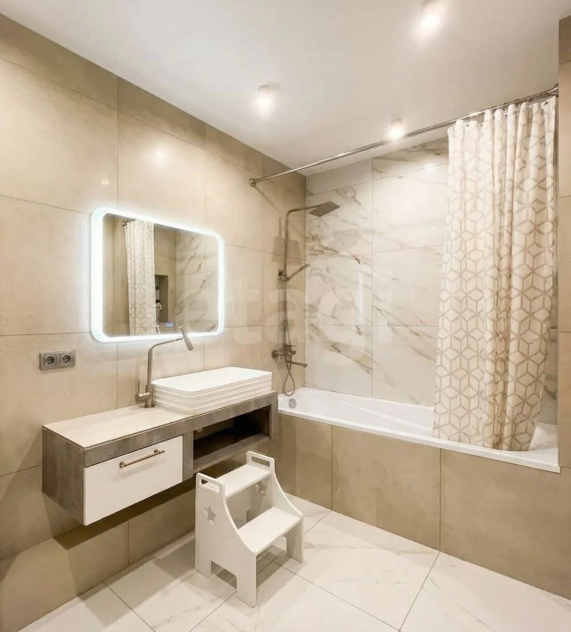 2-к квартира, 77.8м² (улица Леонида Лаврова, 4) - миниатюра 12