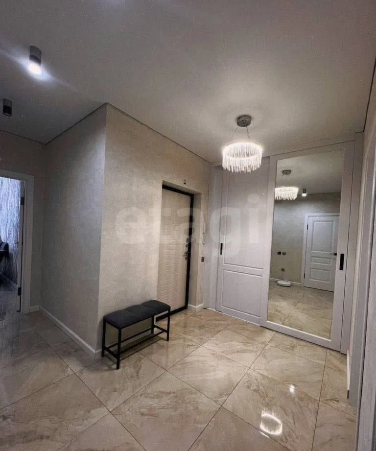 2-к квартира, 77.8м² (улица Леонида Лаврова, 4) - миниатюра 2