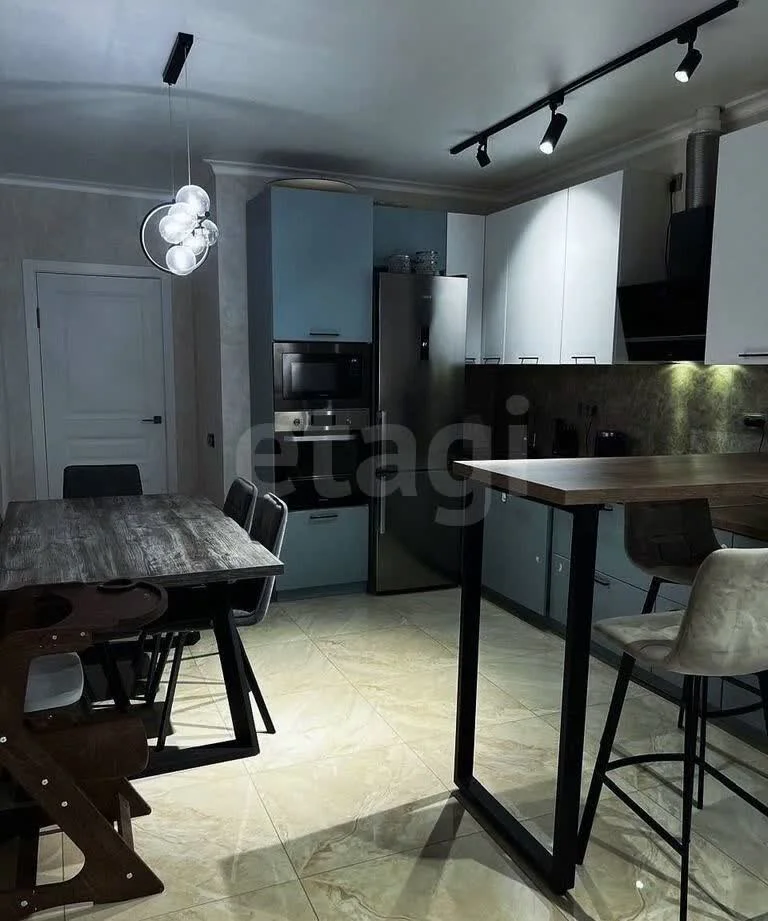 2-к квартира, 77.8м² (улица Леонида Лаврова, 4) - миниатюра 6