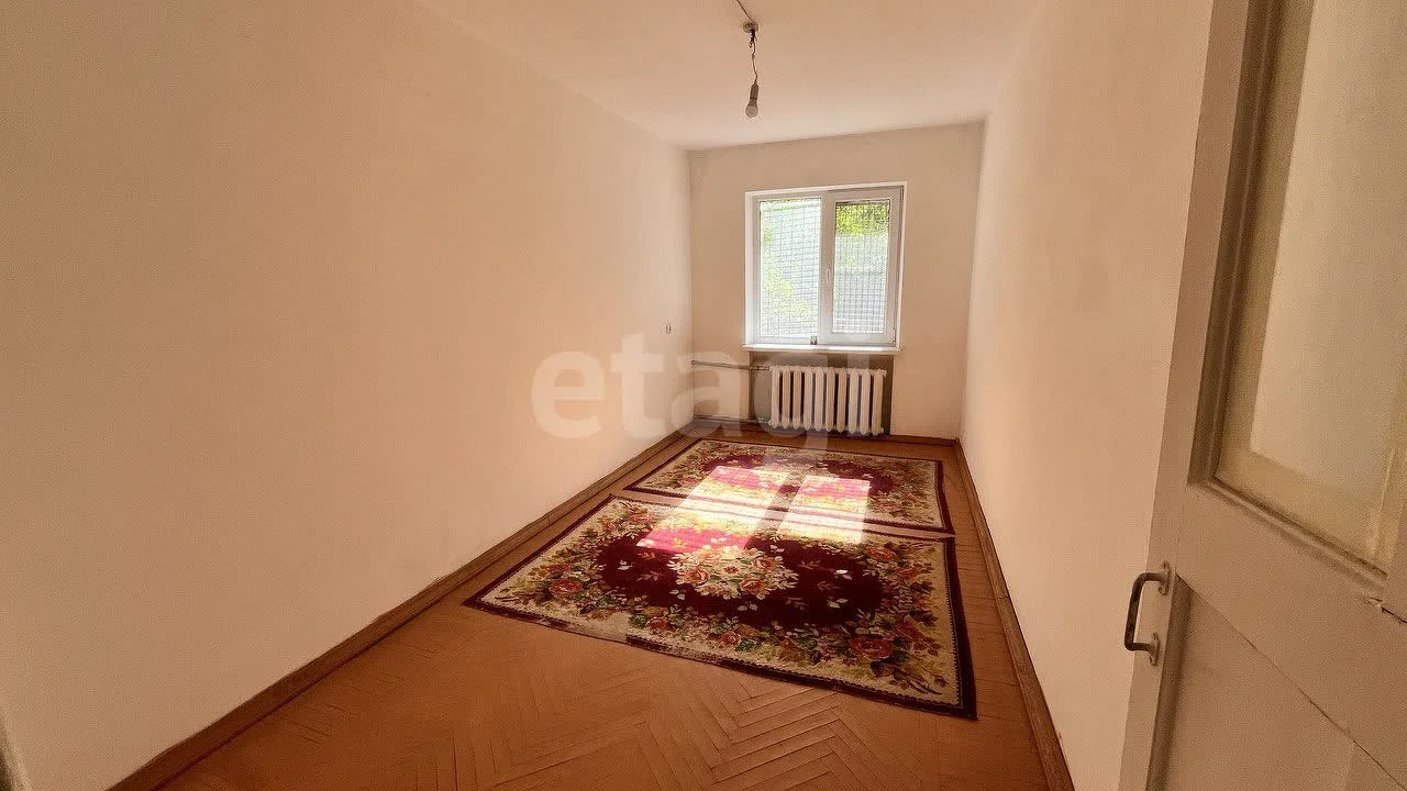 3-к квартира, 58.8м² (улица Димитрова, 137) - изображение 1