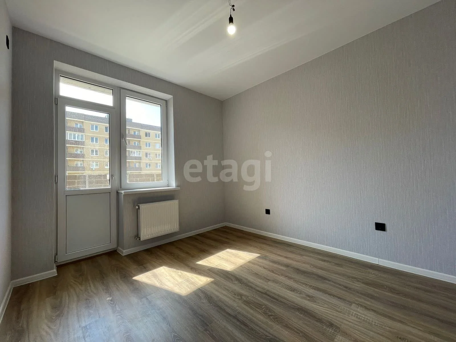 3-к квартира, 55.2м² (улица Лётчика Позднякова, 2с20) - изображение 1