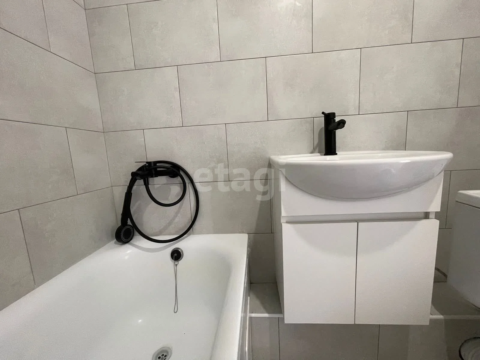 3-к квартира, 55.2м² (улица Лётчика Позднякова, 2с20) - миниатюра 10