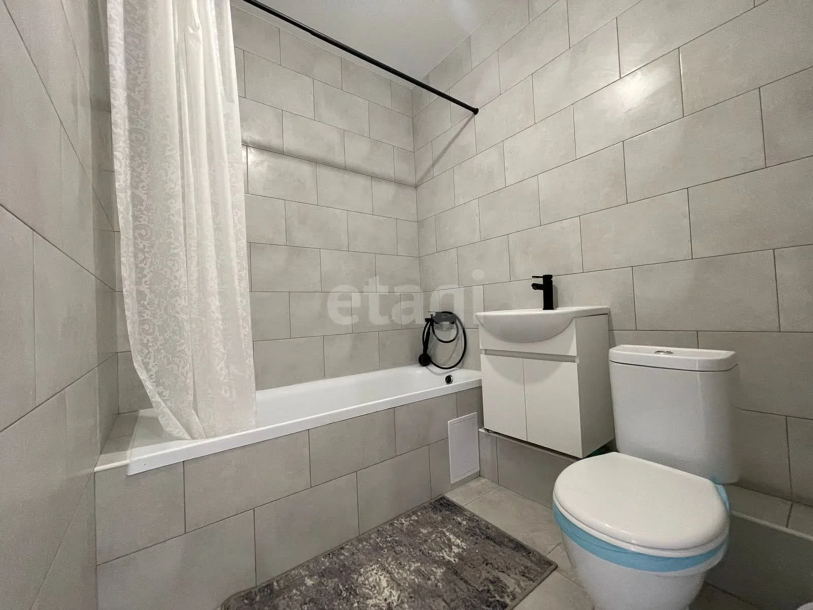 3-к квартира, 55.2м² (улица Лётчика Позднякова, 2с20) - миниатюра 8