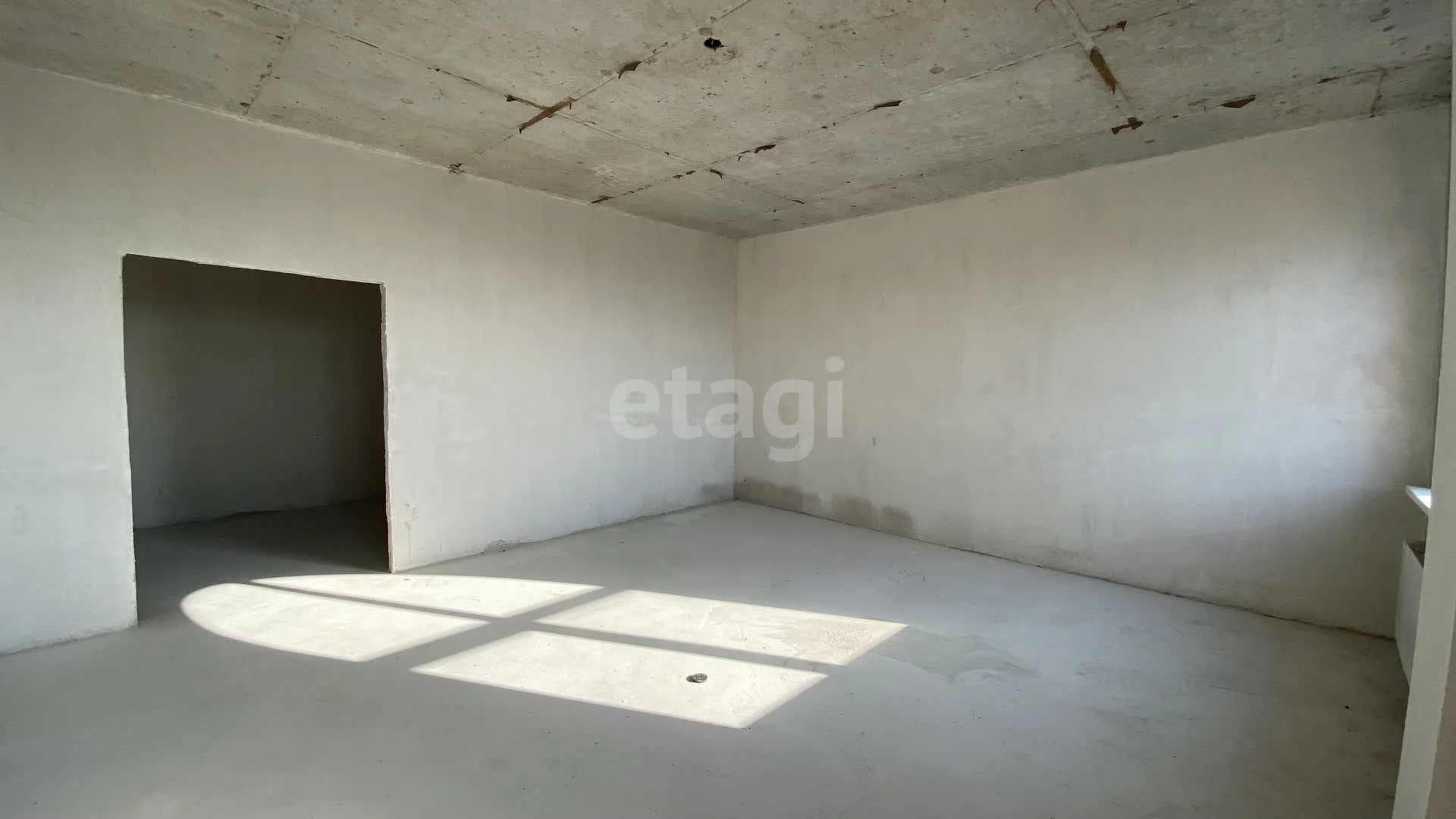 3-к квартира, 97.2м² (улица Кубанская Набережная, 56) - миниатюра 5