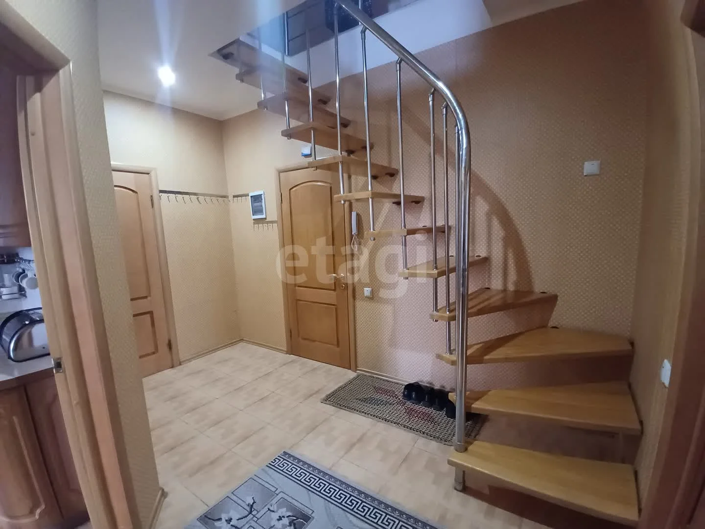 4-к+ квартира, 90.6м² (Кавказская улица, 142) - миниатюра 3