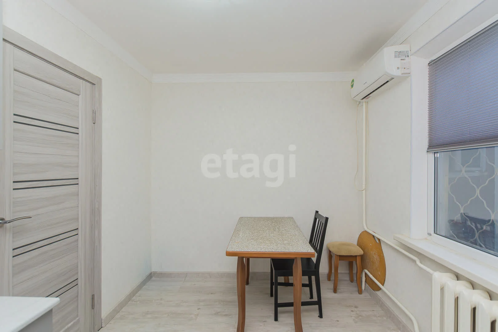 2-к квартира, 54.7м² (Ставропольская улица, 176) - миниатюра 10