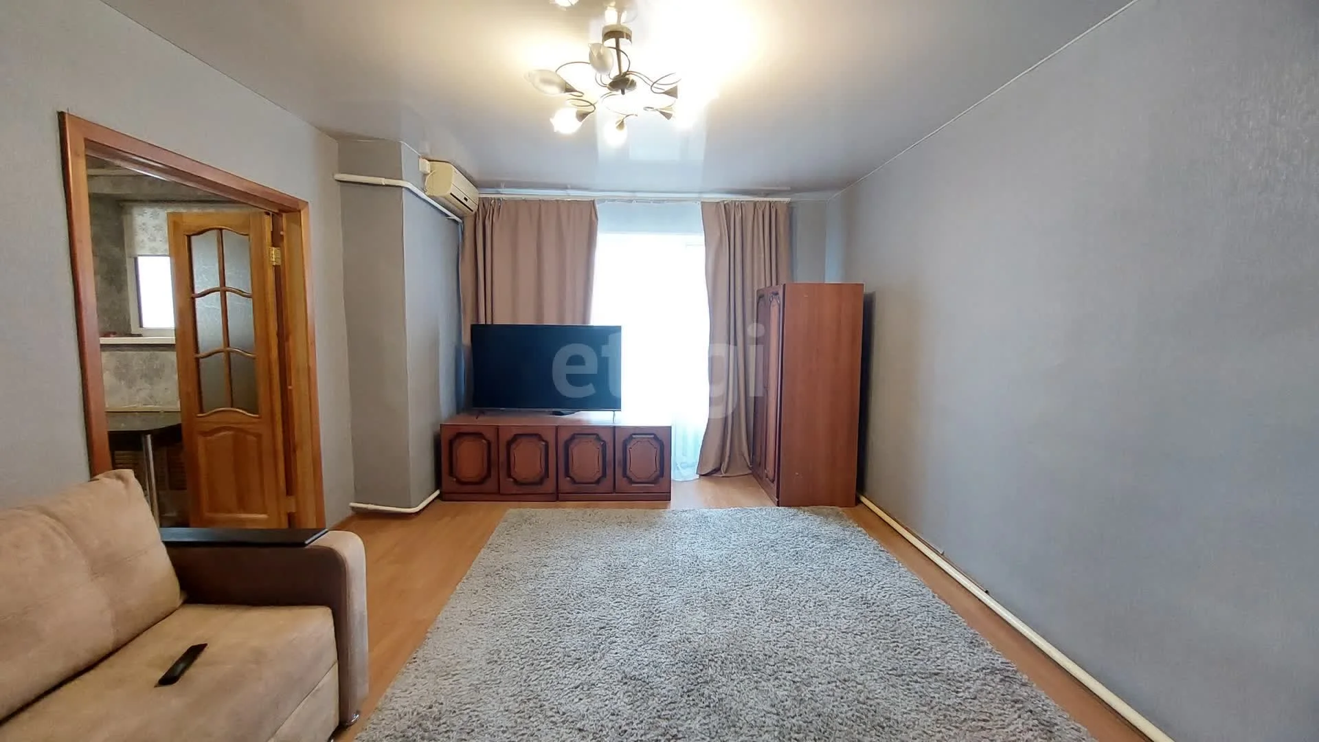 2-к квартира, 45.6м² (улица Коммунаров, 107) - изображение 1