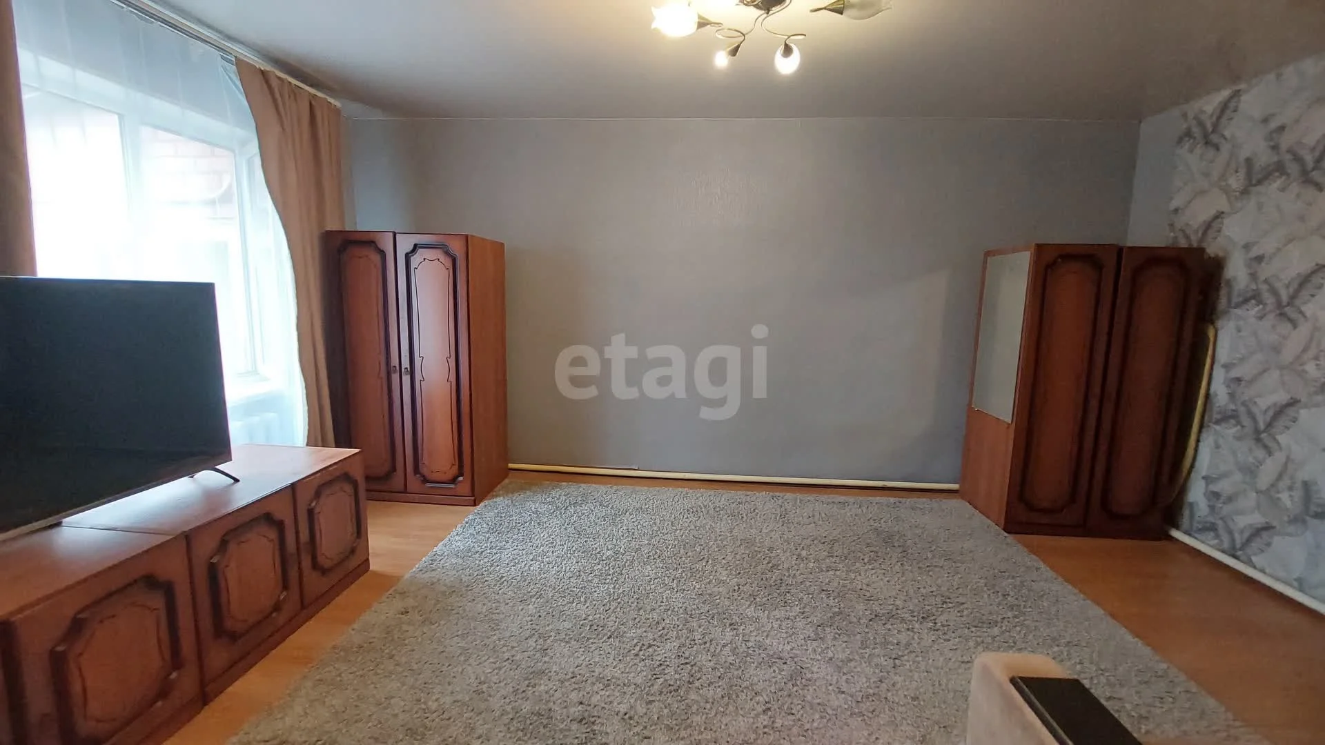 2-к квартира, 45.6м² (улица Коммунаров, 107) - миниатюра 2