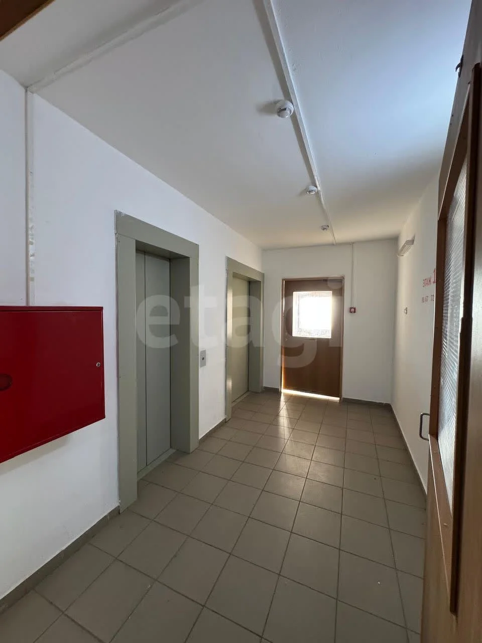 2-к квартира, 64м² (улица им. Байбакова Н.К., 21) - миниатюра 11