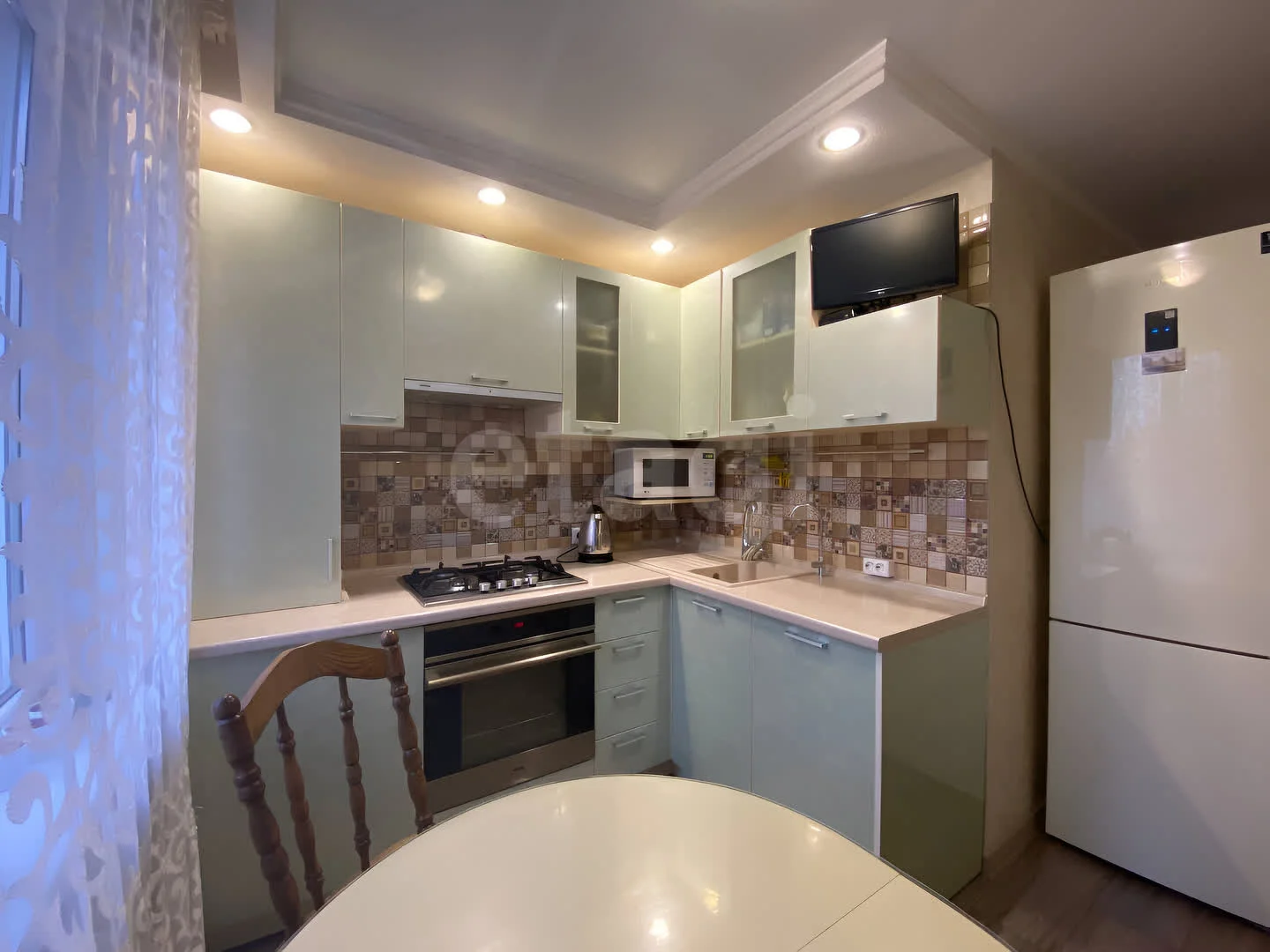 3-к квартира, 69.2м² (Севастопольская улица, 2) - миниатюра 2