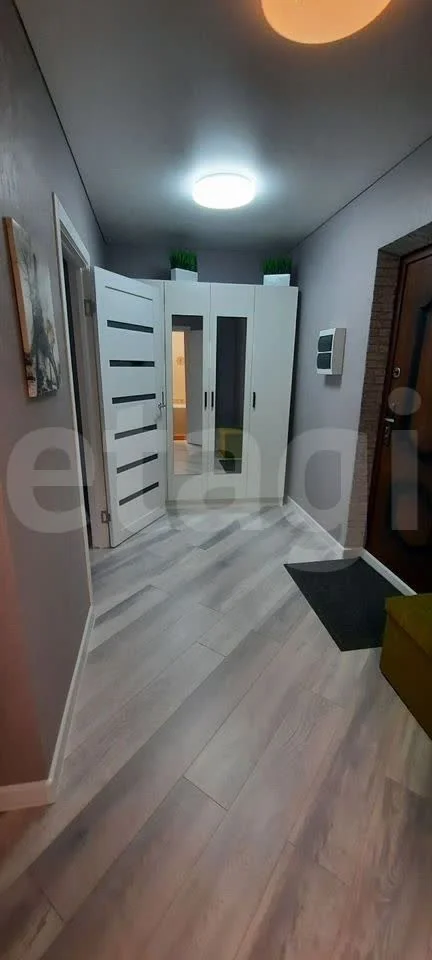 1-к квартира, 42м² (улица Петра Метальникова, 5к1) - миниатюра 3