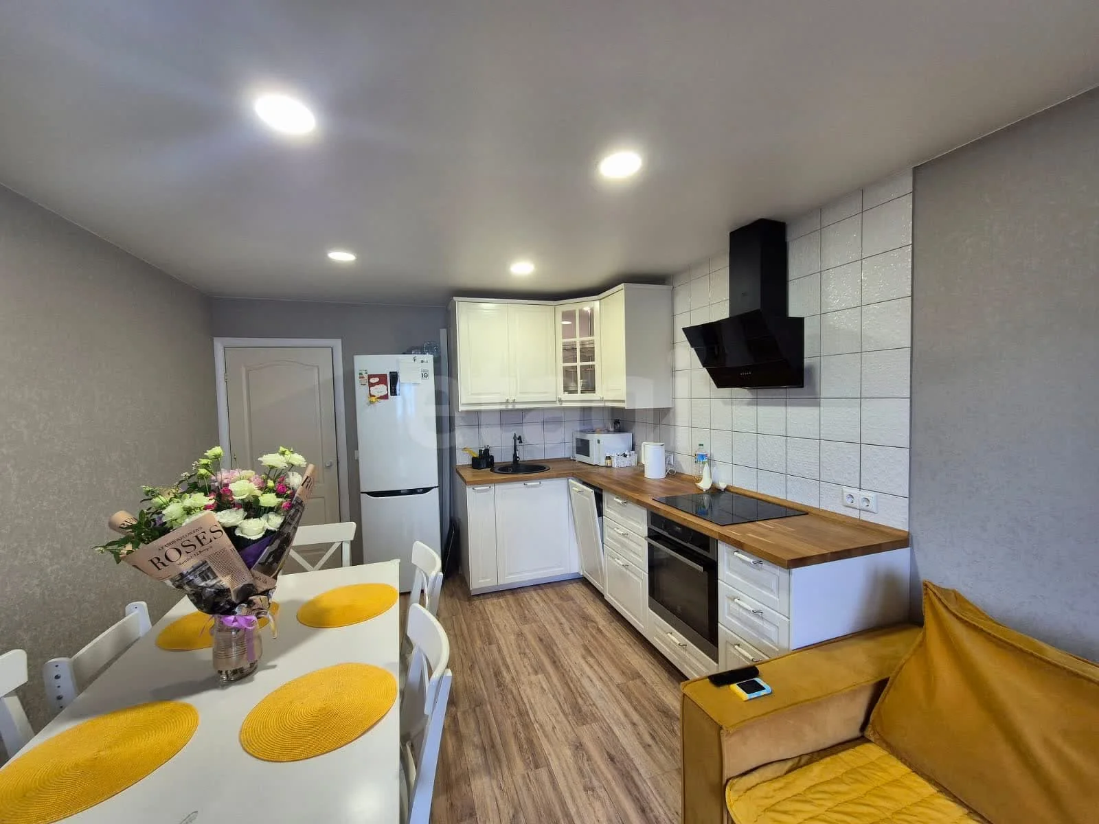 3-к квартира, 87.6м² (Душистая улица, 39) - миниатюра 2