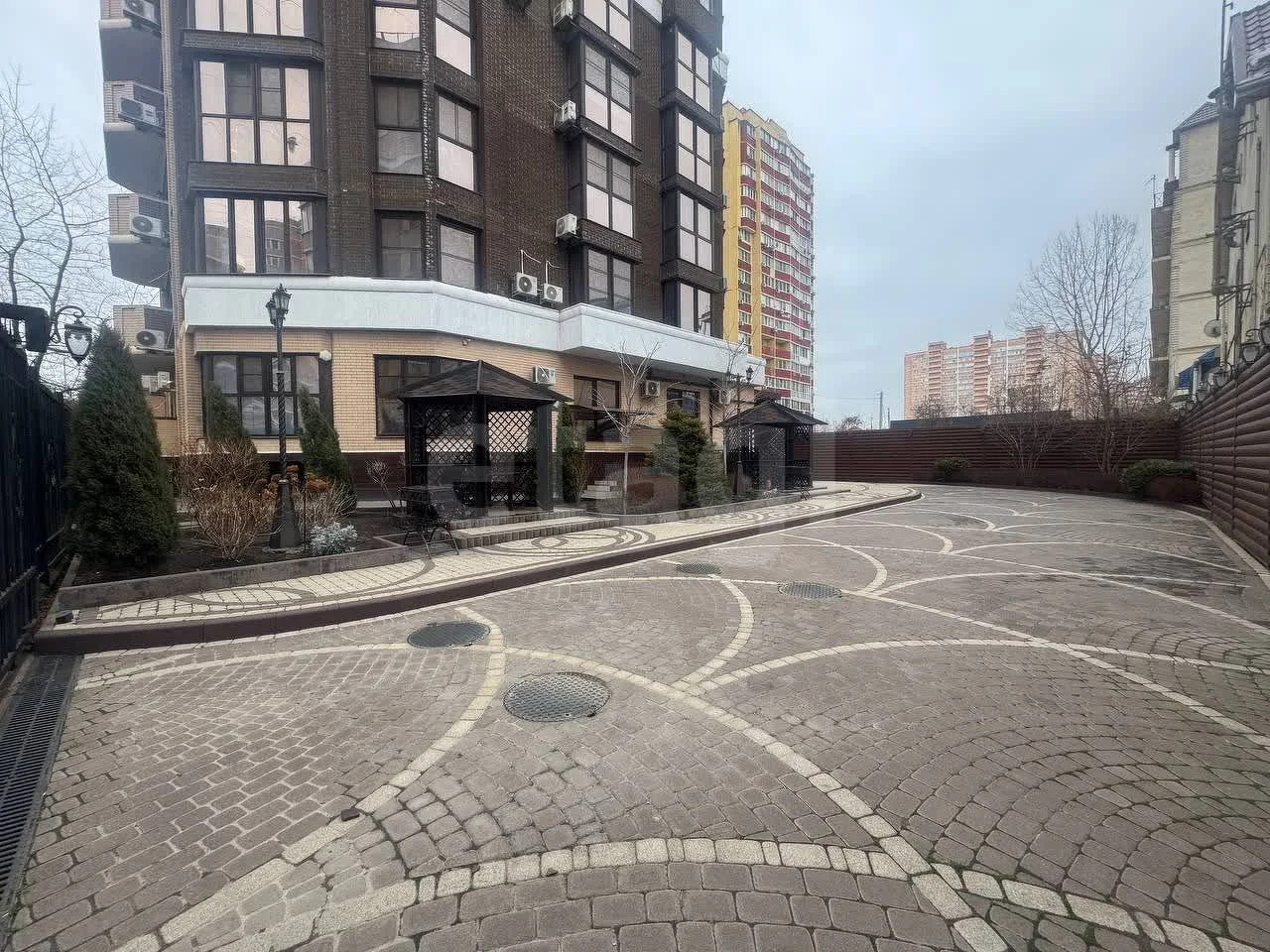 3-к квартира, 79м² (Гаражная улица, 79/1) - миниатюра 4