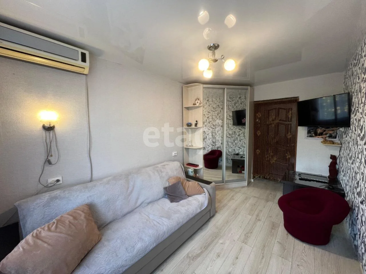 Студия, 11.6м² (Тихорецкая улица, 9а) - миниатюра 2