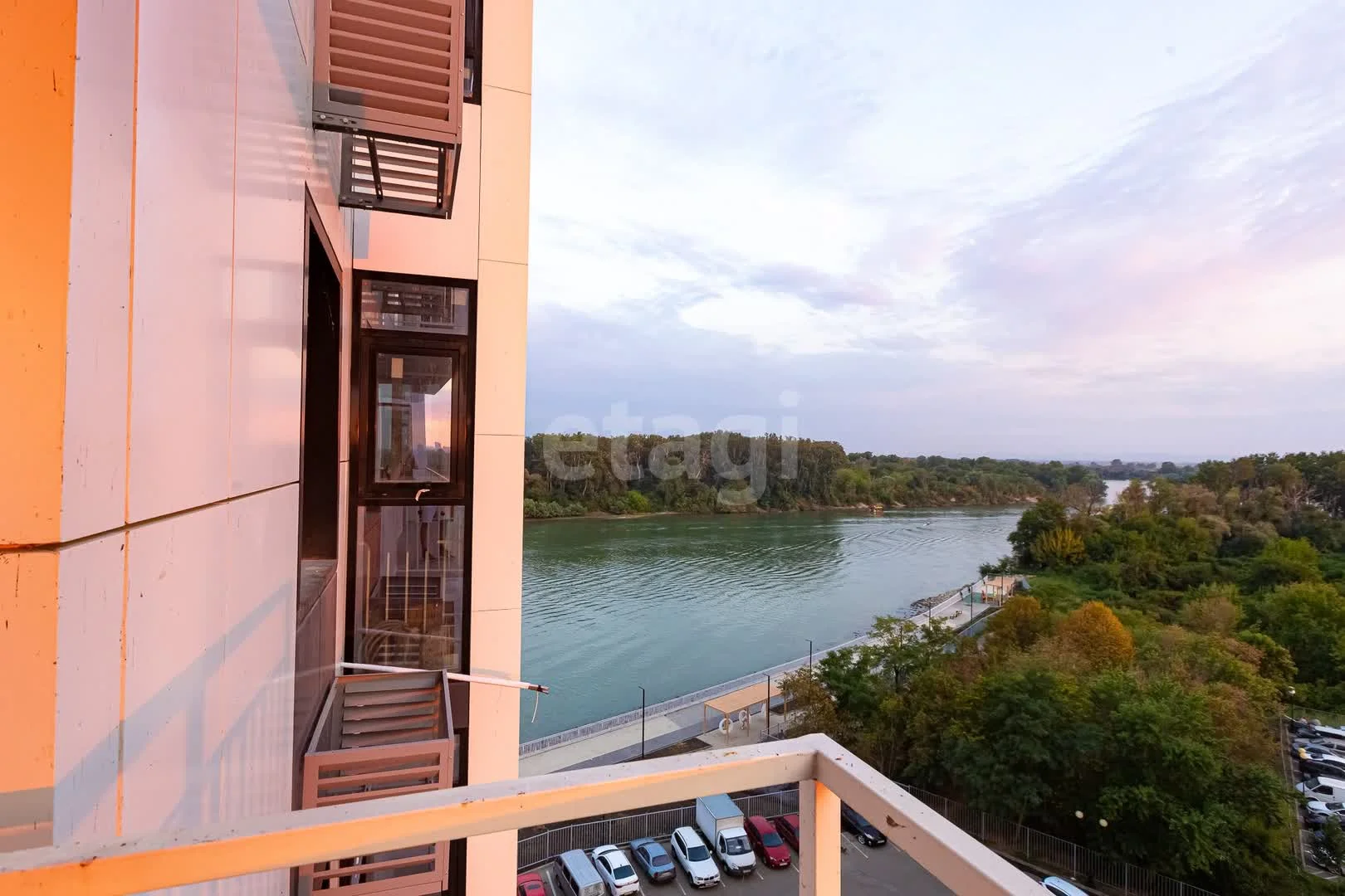 3-к квартира, 88.8м² (улица имени Валерия Гассия, 4/7к2) - миниатюра 2