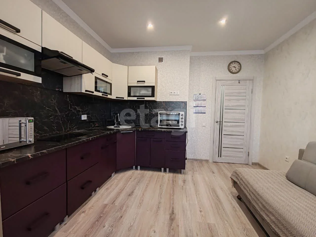 1-к квартира, 40м² (улица имени Героя Георгия Бочарникова, 8) - изображение 1