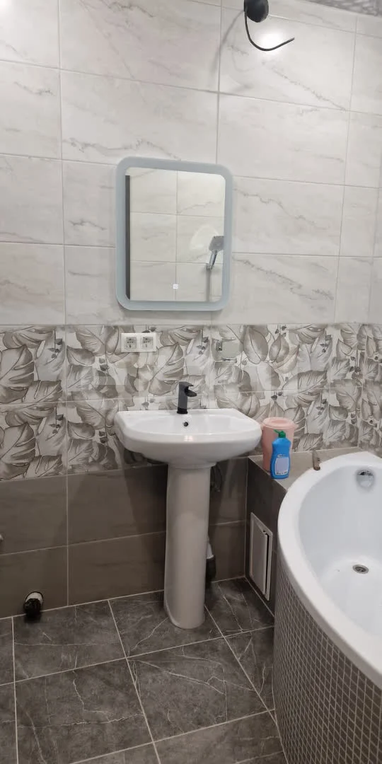 2-к квартира, 55.8м² (Адыгейская набережная, 71) - миниатюра 5