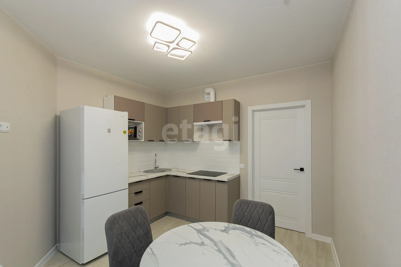 1-к квартира, 43.8м² (улица Ветеранов, 85) - миниатюра 12