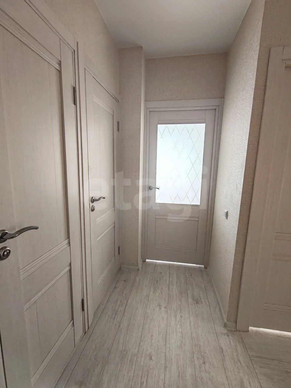 2-к квартира, 54.8м² (улица Генерал-лейтенанта Александра Сапрунова, 15) - миниатюра 11