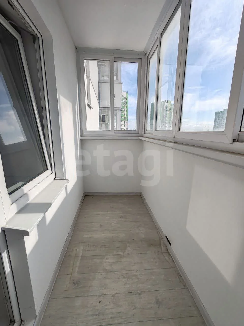 2-к квартира, 54.8м² (улица Генерал-лейтенанта Александра Сапрунова, 15) - миниатюра 12
