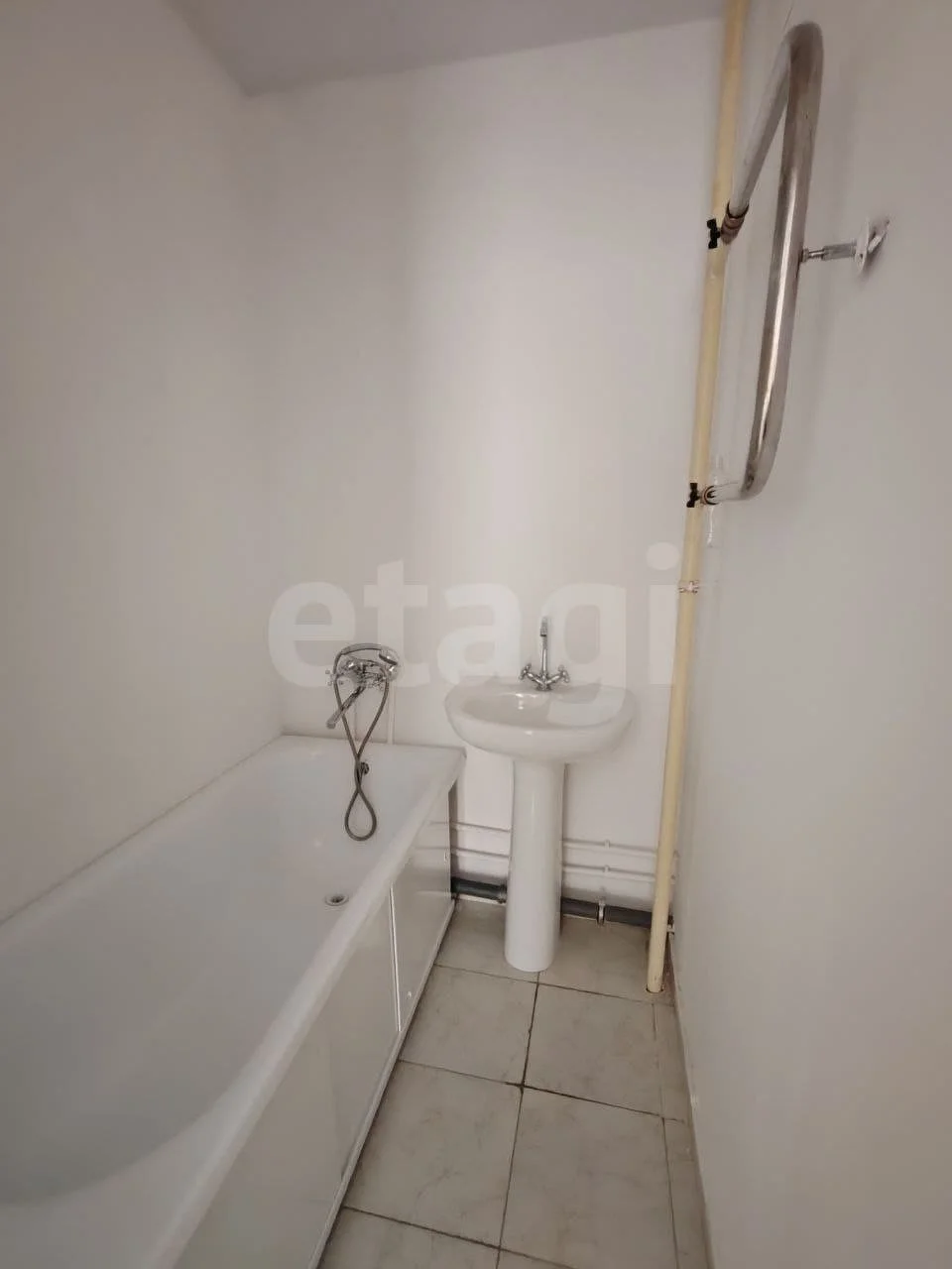 2-к квартира, 54.8м² (улица Генерал-лейтенанта Александра Сапрунова, 15) - миниатюра 13