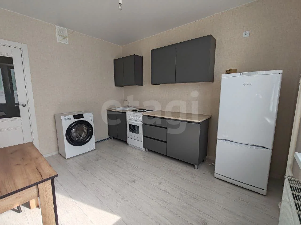 2-к квартира, 54.8м² (улица Генерал-лейтенанта Александра Сапрунова, 15) - миниатюра 6