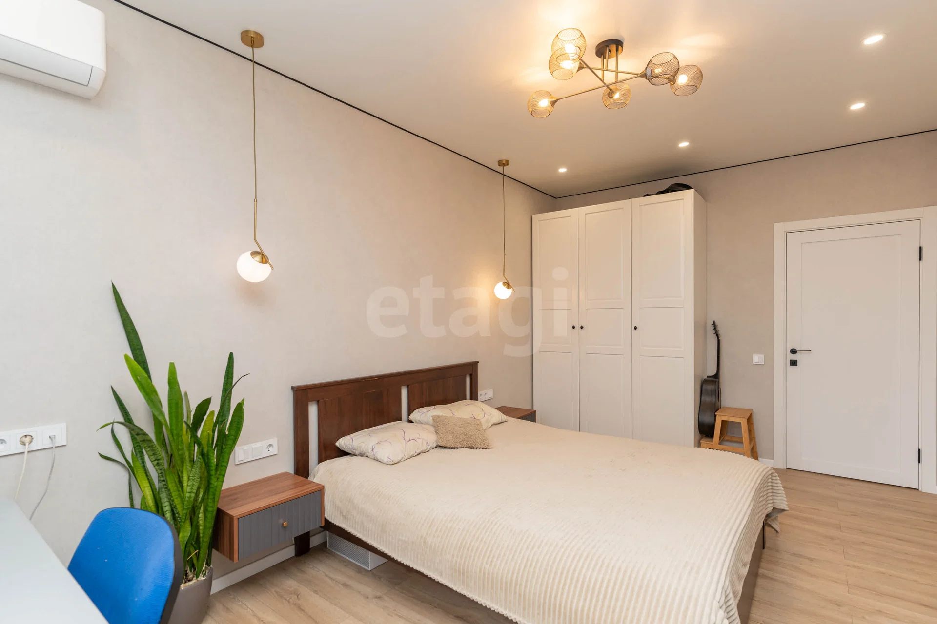 3-к квартира, 87.3м² (Гаражная улица, 87) - миниатюра 4