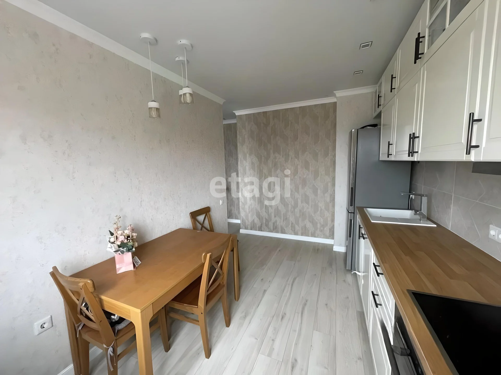 2-к квартира, 60.1м² (Командорская улица, 9/1) - миниатюра 3