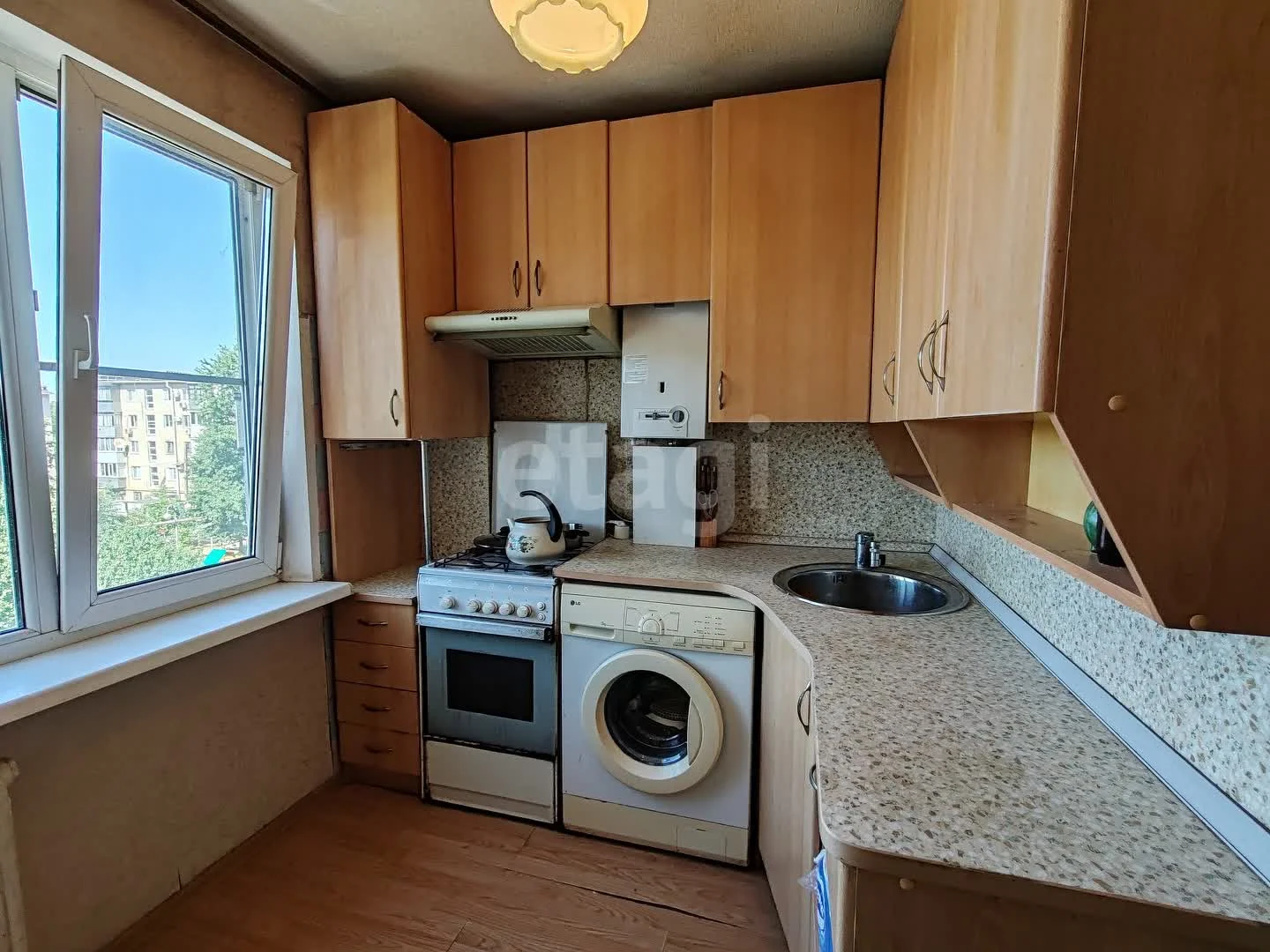 3-к квартира, 61.4м² (Новгородская улица, 13) - миниатюра 7