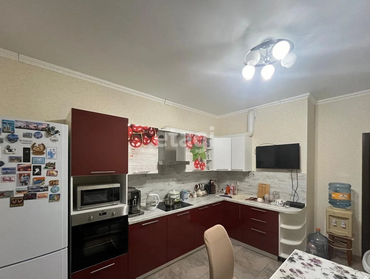 2-к квартира, 75м² (улица Архитектора Петина, 18/1) - миниатюра 3