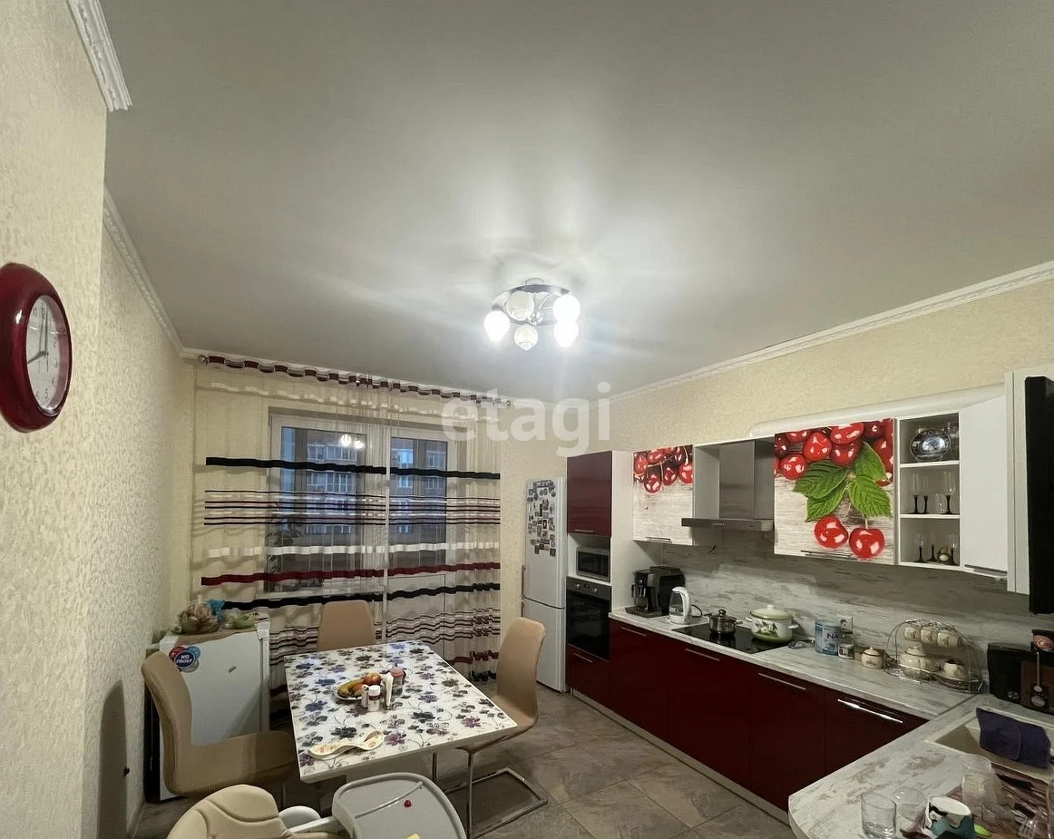 2-к квартира, 75м² (улица Архитектора Петина, 18/1) - миниатюра 4
