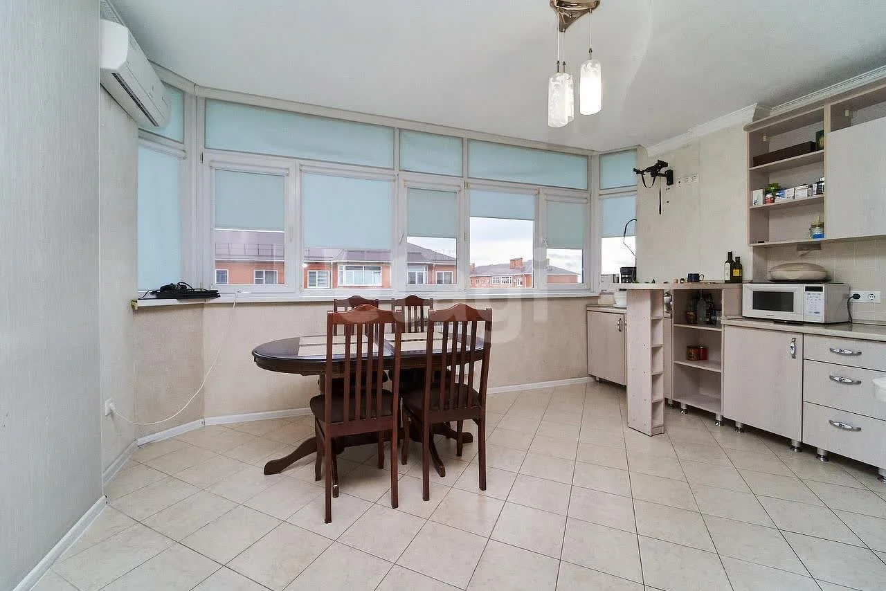 2-к квартира, 70м² (Космическая улица, 88/2к1) - миниатюра 3