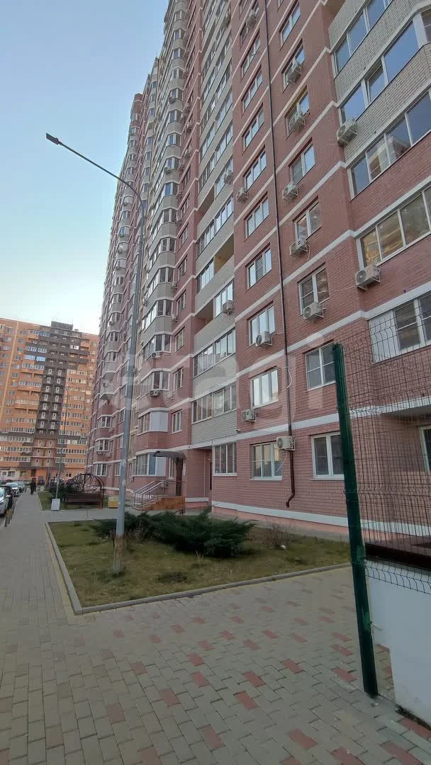 Студия, 26м² (улица имени Валерия Гассия, 3) - миниатюра 10