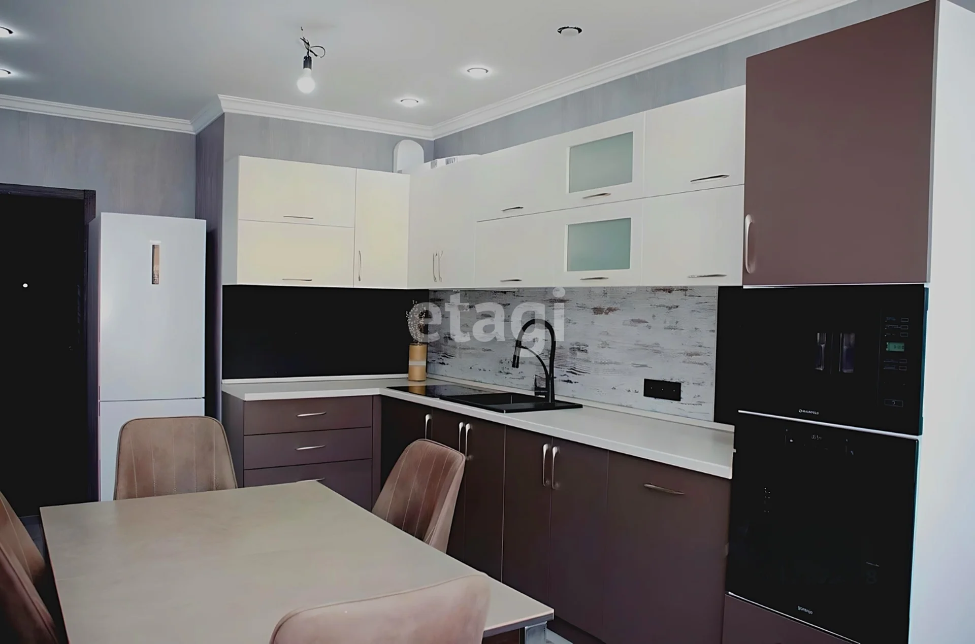 2-к квартира, 70.7м² (Бородинская улица, 137/1) - миниатюра 2