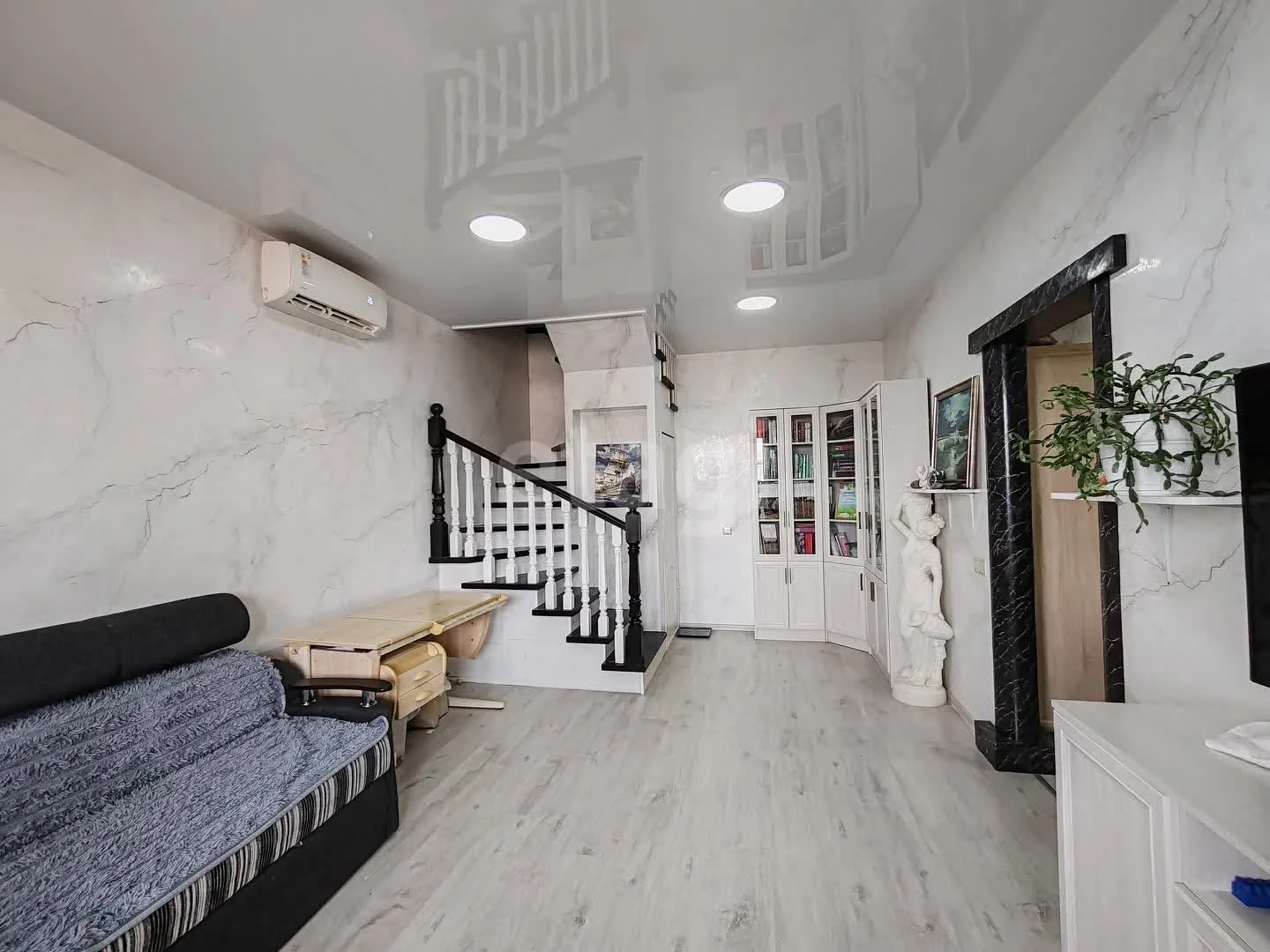 3-к квартира, 107м² (Корпусная улица, 3литб) - миниатюра 2