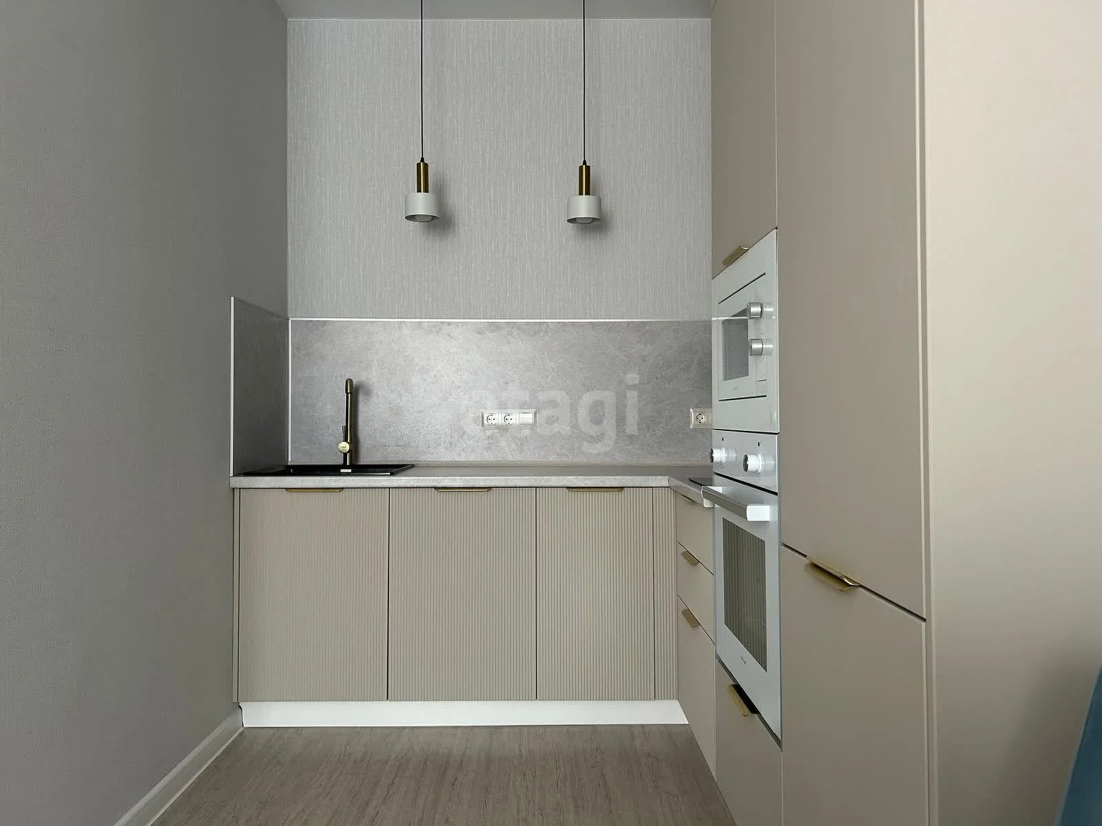 1-к квартира, 36.9м² (улица Лётчика Позднякова, 2к19) - миниатюра 2