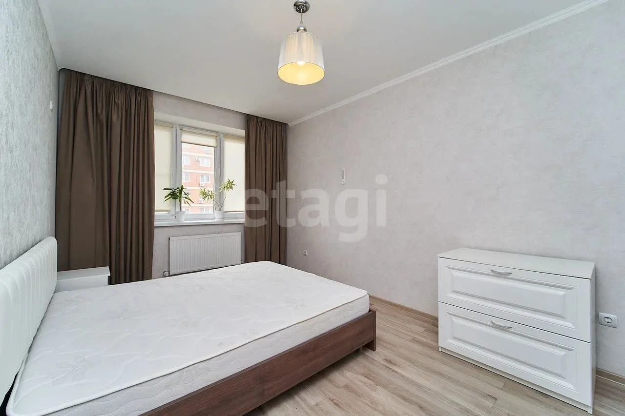2-к квартира, 63.9м² (улица им. Героя Сарабеева В.И., 5) - миниатюра 3