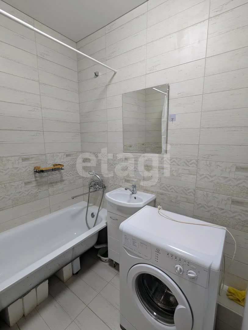 1-к квартира, 35.4м² (улица имени Героя Николая Шевелёва, 7) - миниатюра 12