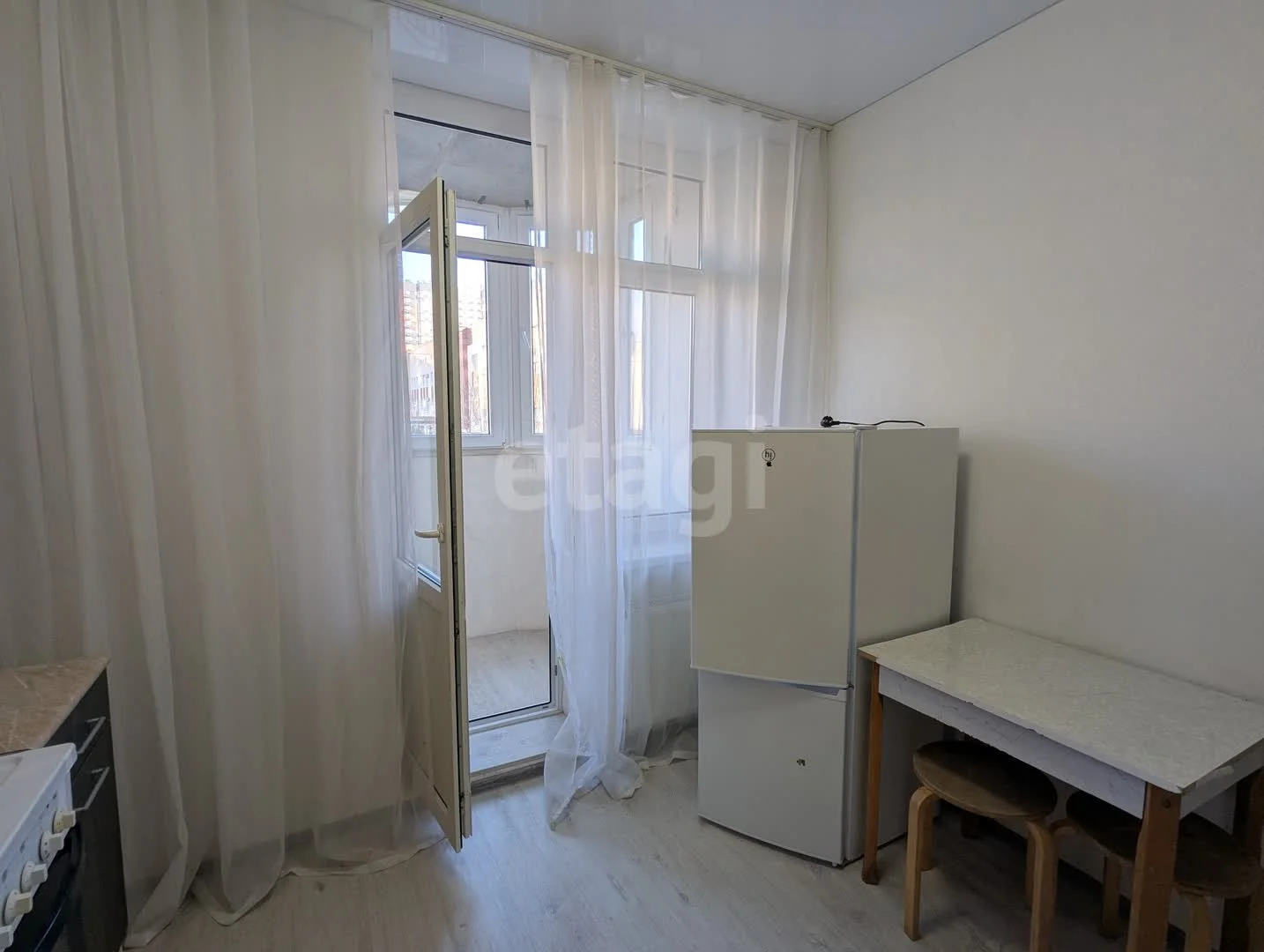 1-к квартира, 35.4м² (улица имени Героя Николая Шевелёва, 7) - миниатюра 3