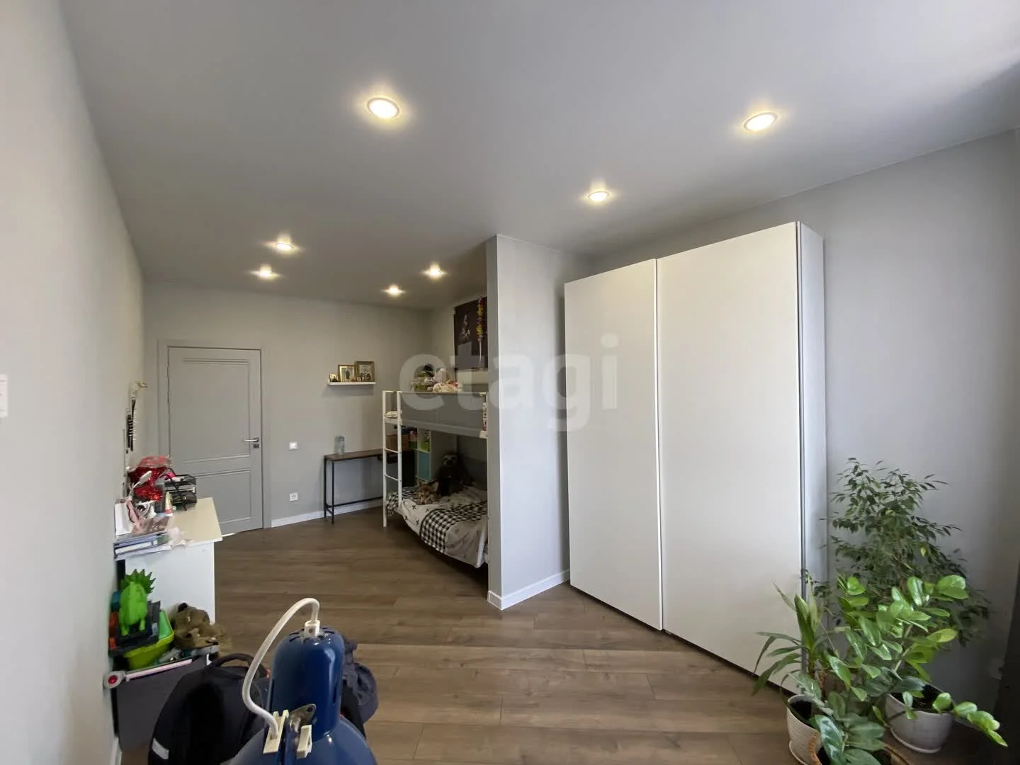 3-к квартира, 66.6м² (Питерская улица, 40к5) - миниатюра 2