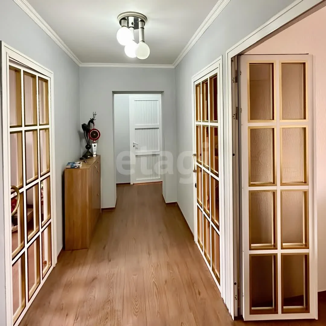 4-к+ квартира, 75.5м² (Красная улица, 16) - миниатюра 3