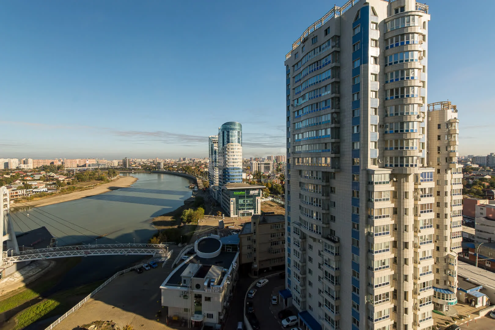 3-к квартира, 131м² (улица Кубанская Набережная, 37/11) - миниатюра 15