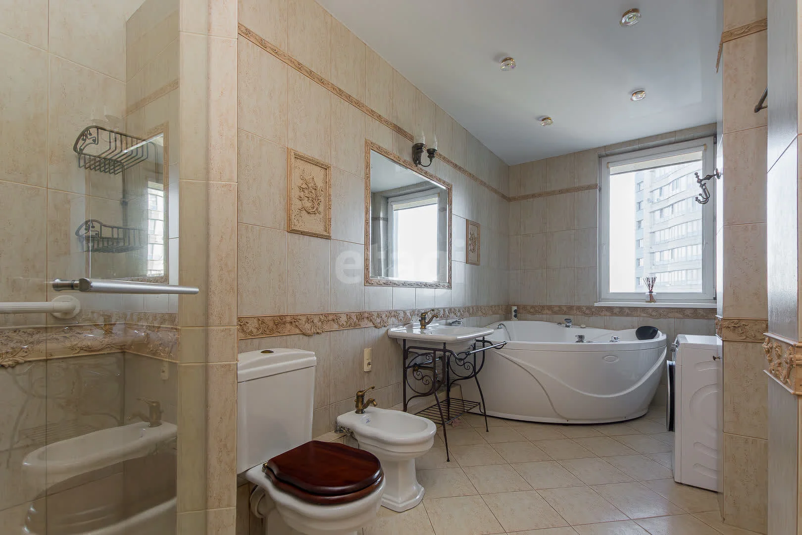 3-к квартира, 131м² (улица Кубанская Набережная, 37/11) - миниатюра 20