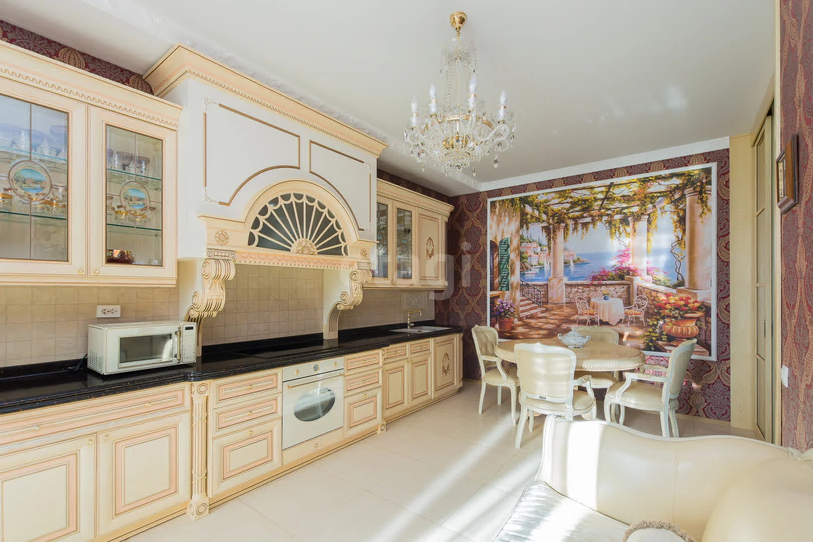 3-к квартира, 131м² (улица Кубанская Набережная, 37/11) - миниатюра 4