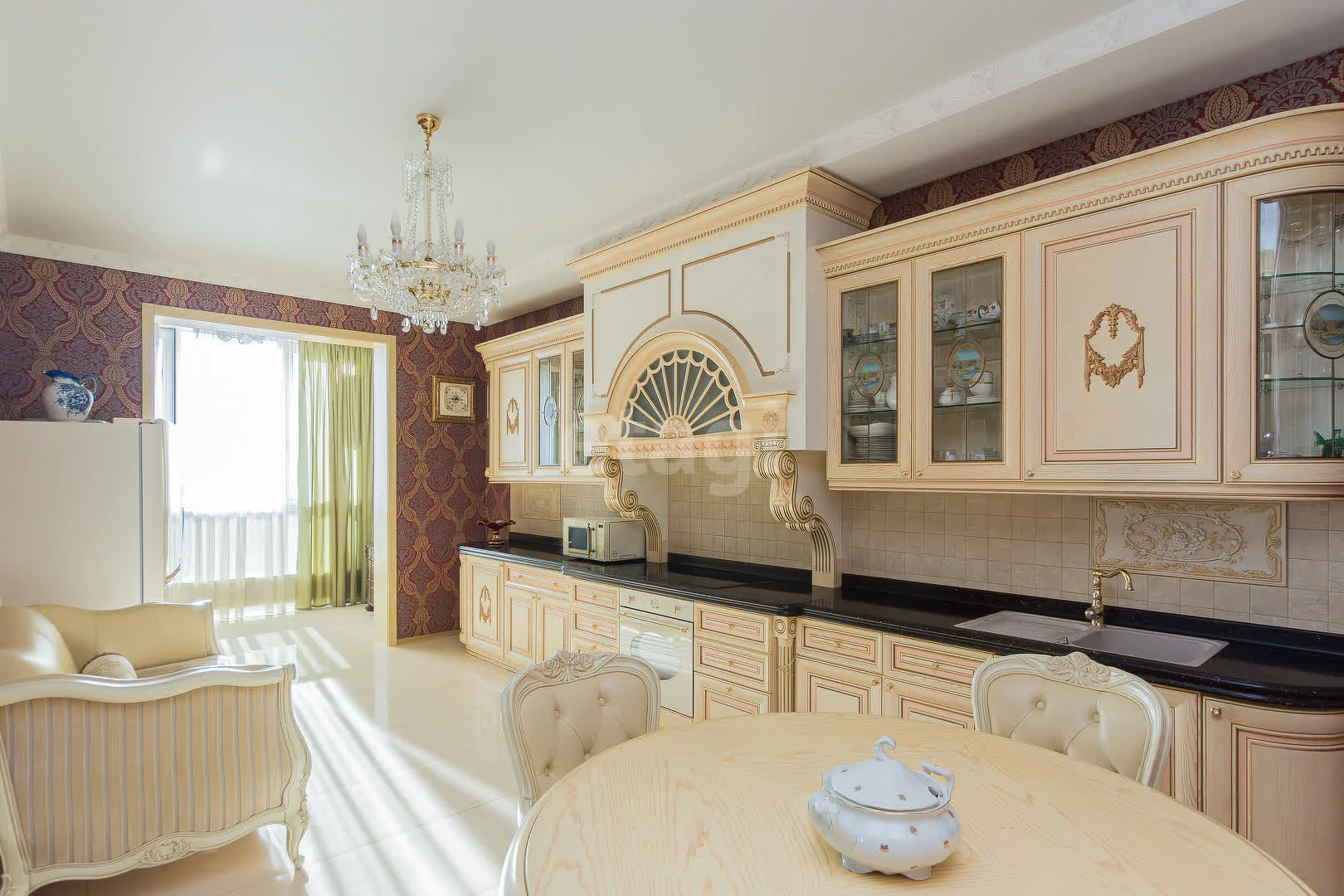 3-к квартира, 131м² (улица Кубанская Набережная, 37/11) - миниатюра 6