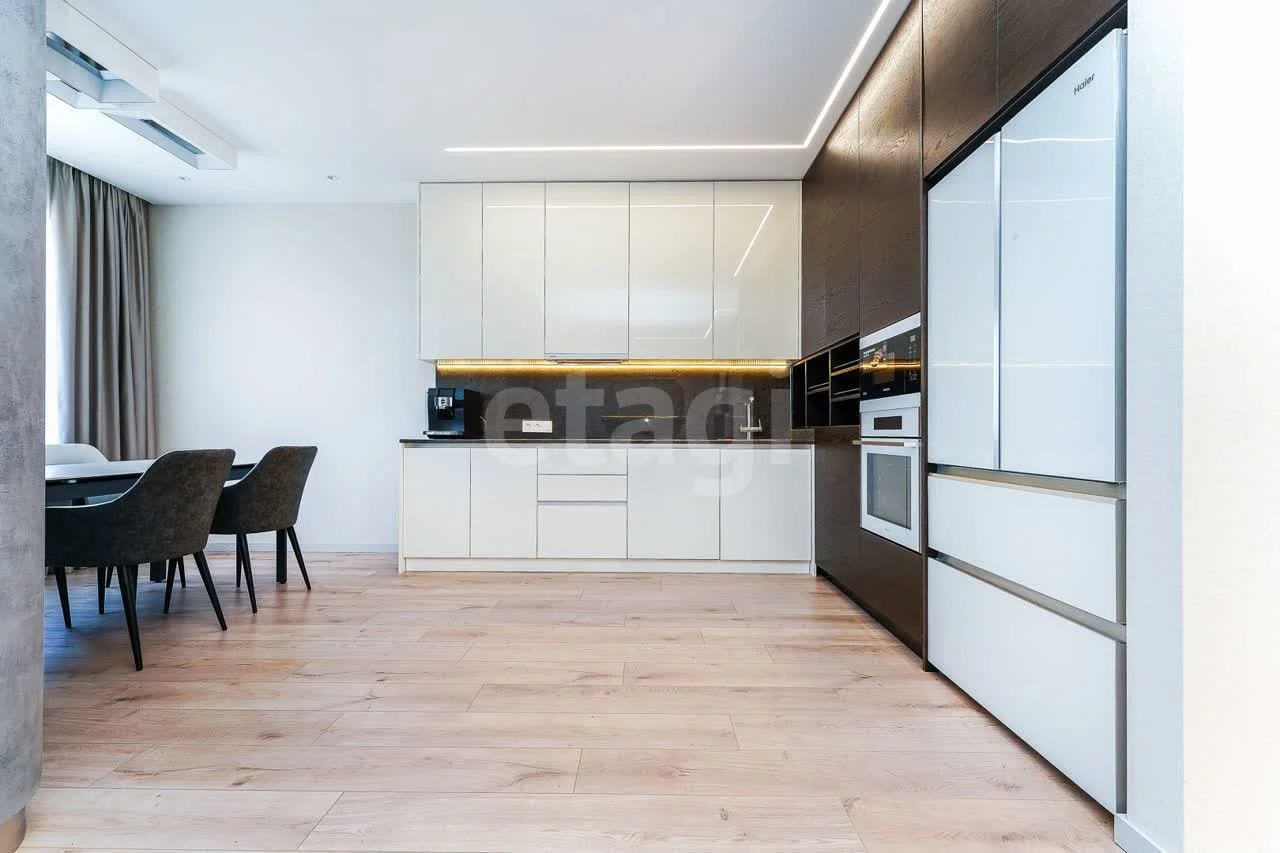 4-к+ квартира, 148.3м² (улица имени П.М. Гаврилова, 27к1) - миниатюра 2