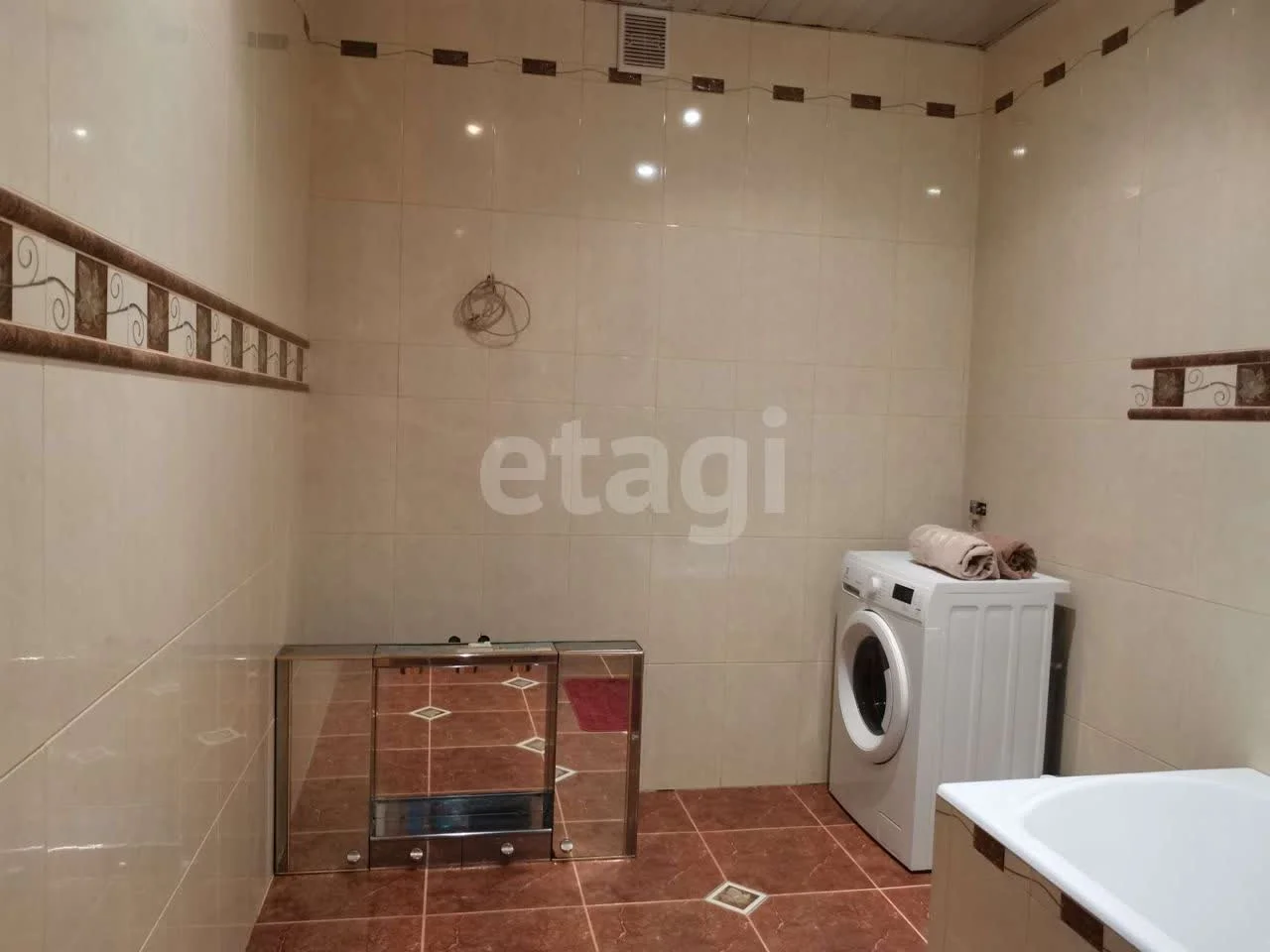 3-к квартира, 102.5м² (улица 2-я Линия Нефтяников, 7/1) - миниатюра 9
