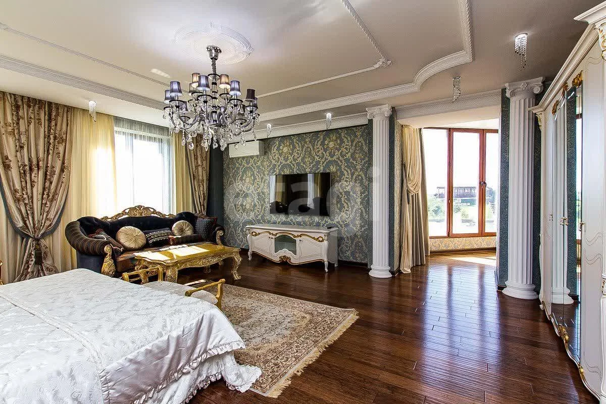 3-к квартира, 270м² (Баварская улица, 8) - миниатюра 14